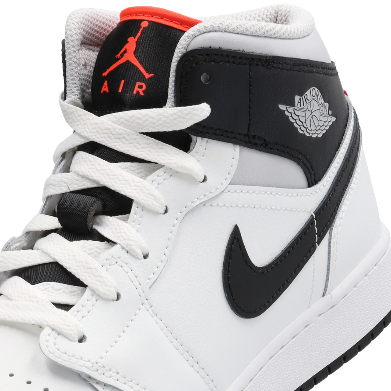 Jordan Aj1 Mid Image 7 sur 7. Appuyez pour ouvrir la galerie de photos.