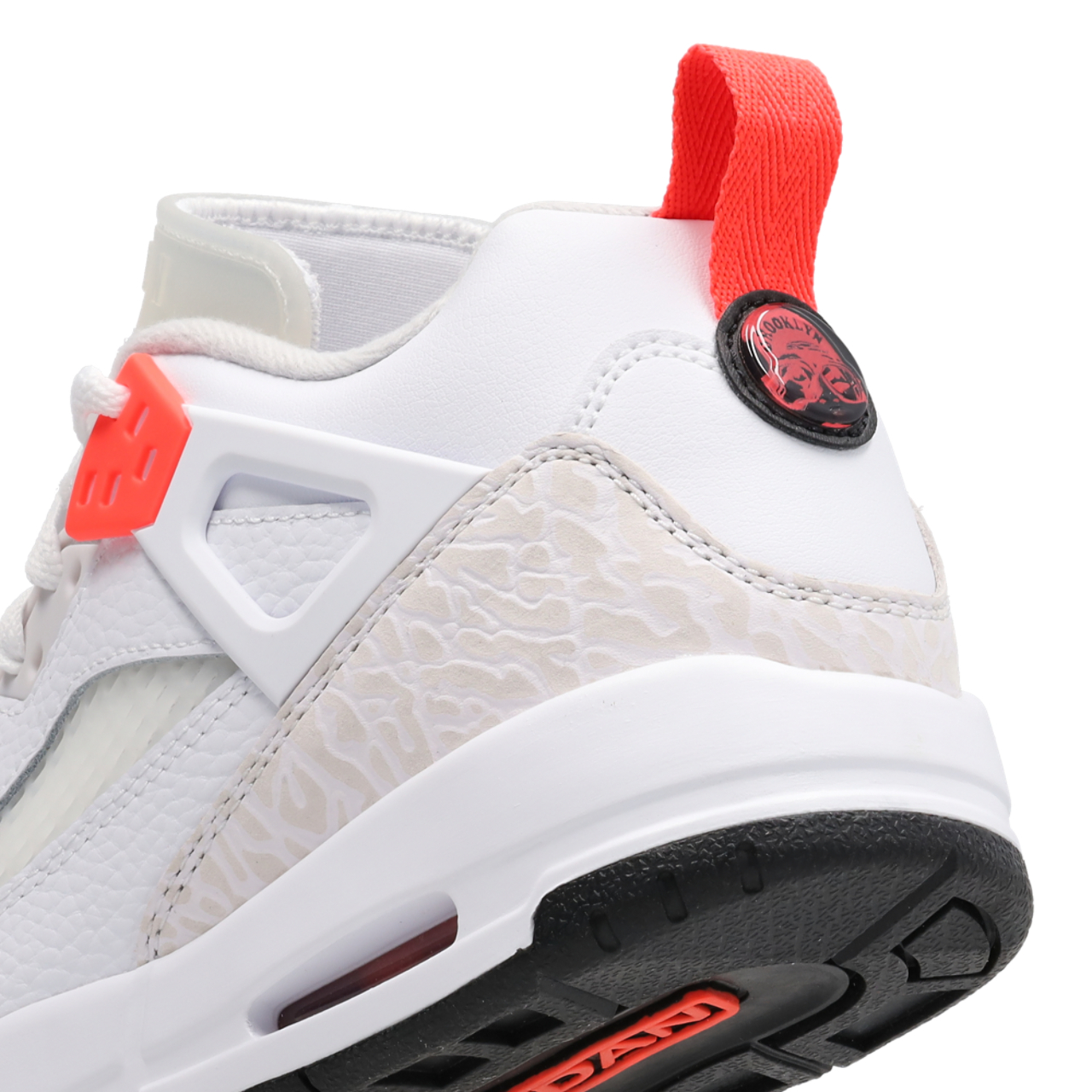 Jordan Spizike Low Image 7 sur 7. Appuyez pour ouvrir la galerie de photos.