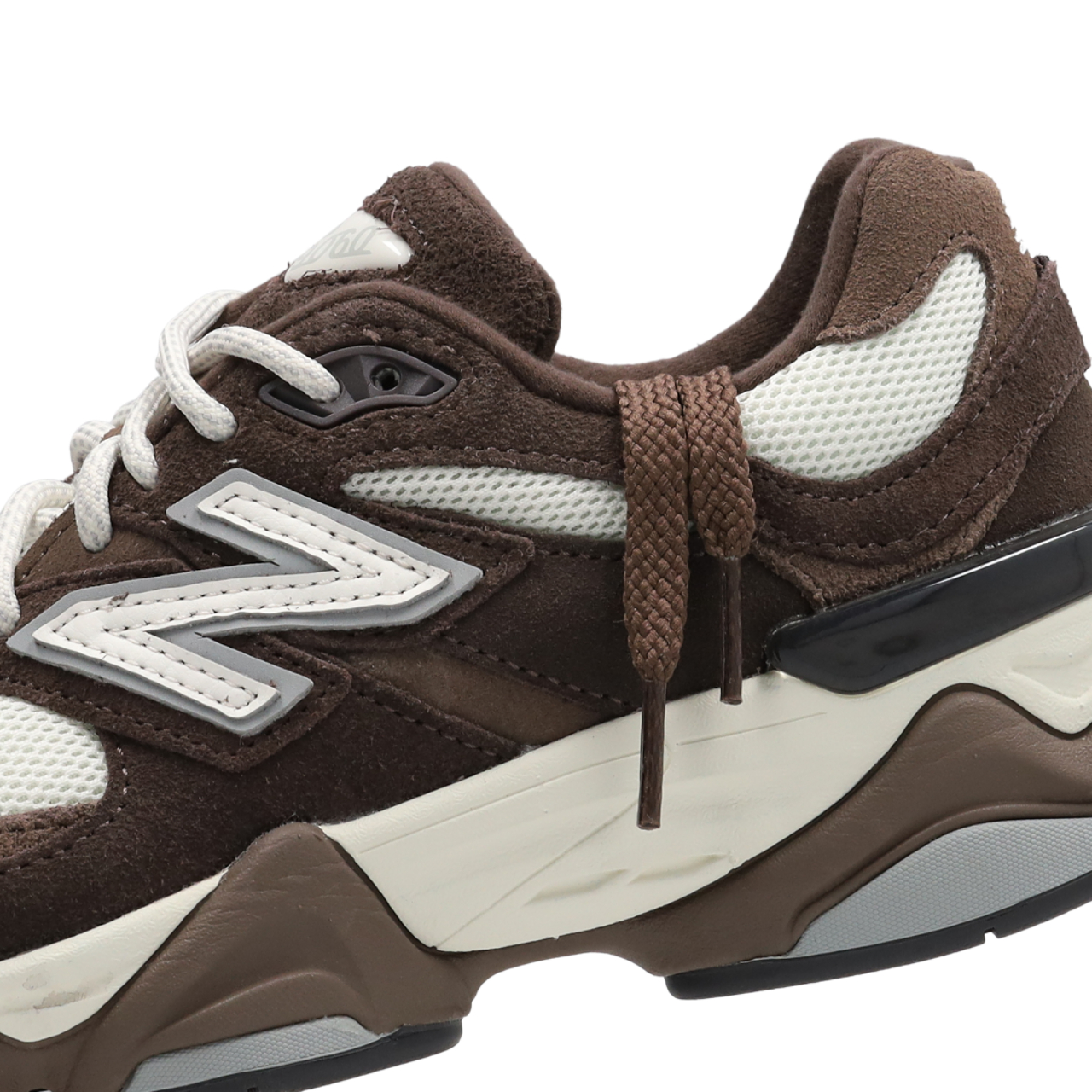 New Balance 9060 Image 8 sur 8. Appuyez pour ouvrir la galerie de photos.
