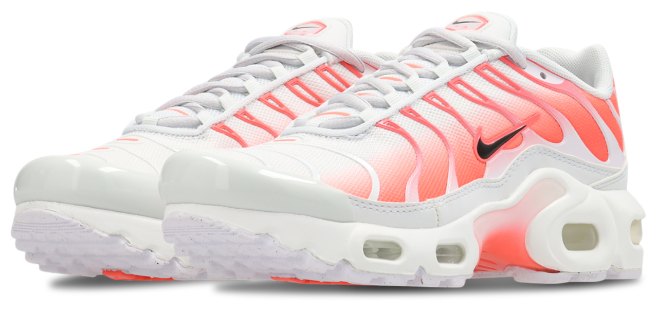 Nike Air Max Tuned 1 Image 2 sur 8. Appuyez pour ouvrir la galerie de photos.