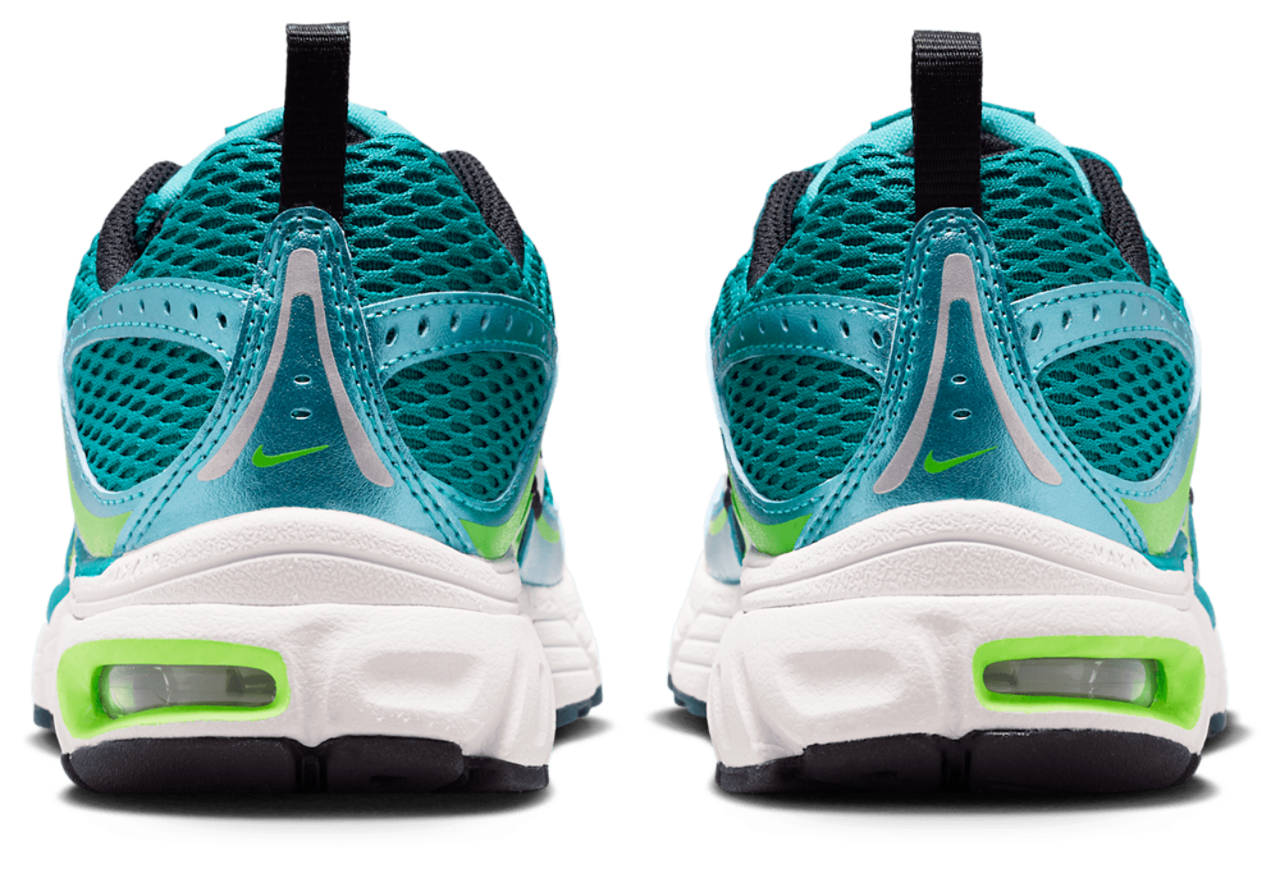 Nike Air Max Moto 2K Bild 6 von 6. Antippen, um die Fotogalerie zu öffnen.