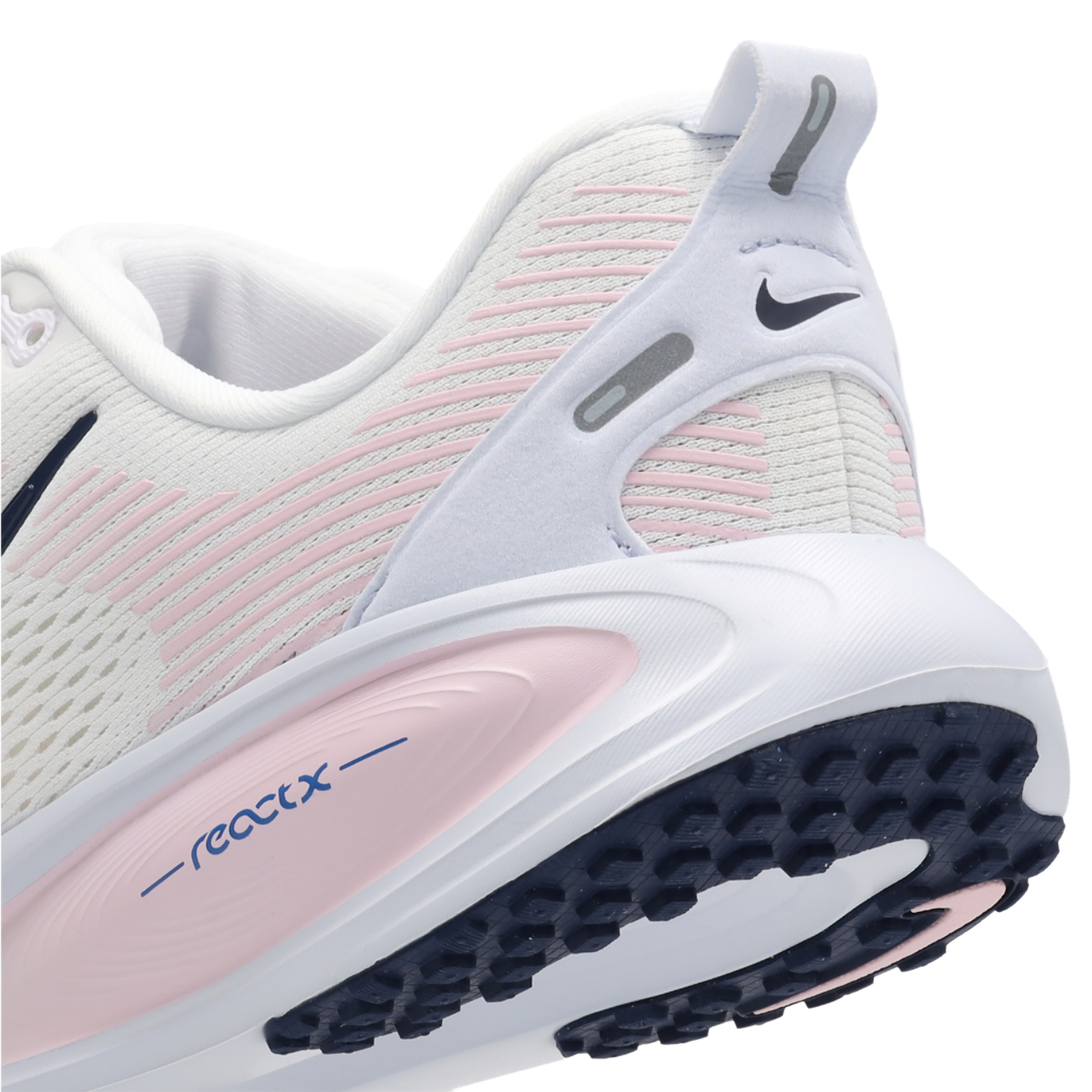Nike Zoom Vomero 18 Image 7 of 7. Tap to open photo gallery.