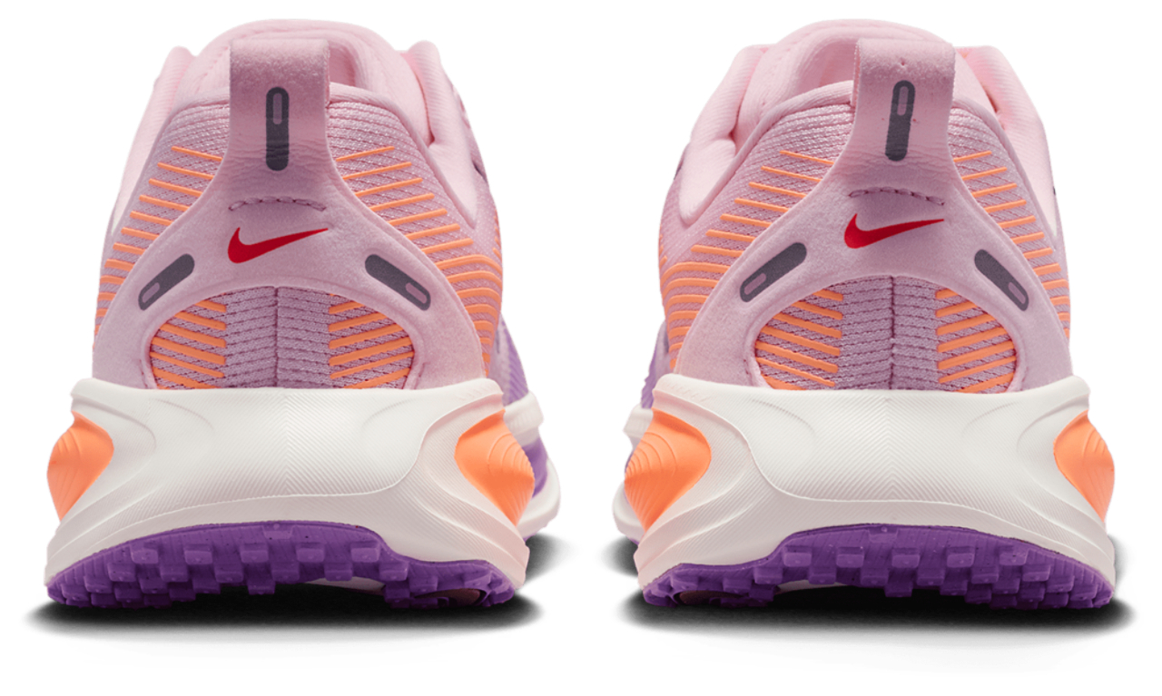 Nike Zoom Vomero 18 Image 6 of 6. Tap to open photo gallery.