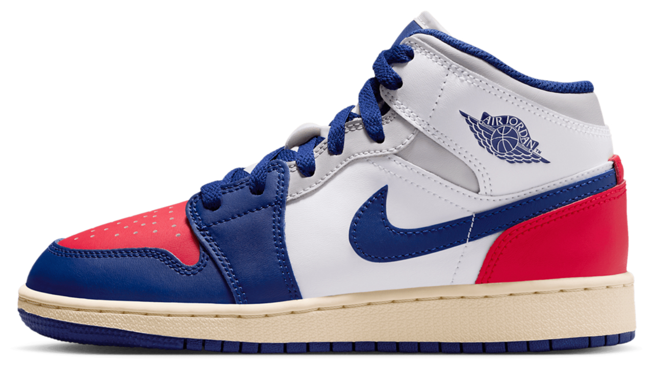 Jordan Aj1 Mid Image 3 of 6. Tap to open photo gallery.
