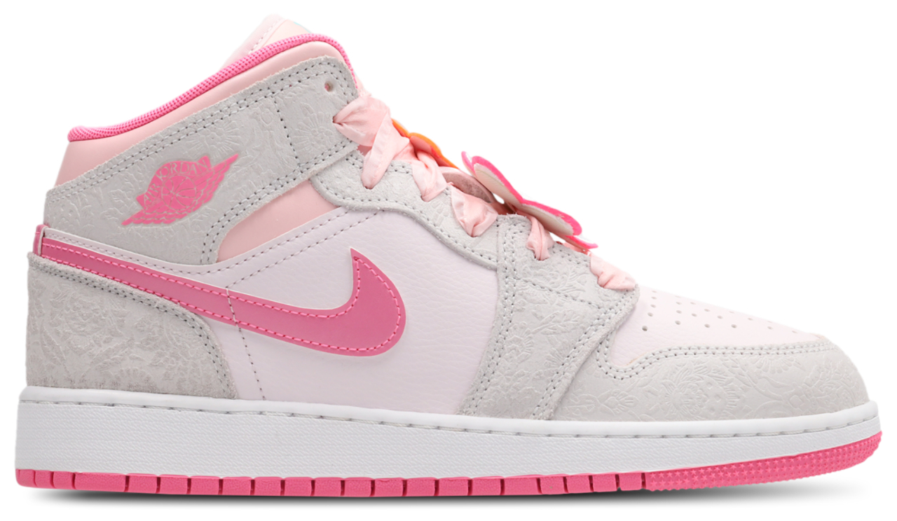 Jordan Aj1 Mid Image 1 of 7. Tap to open photo gallery.