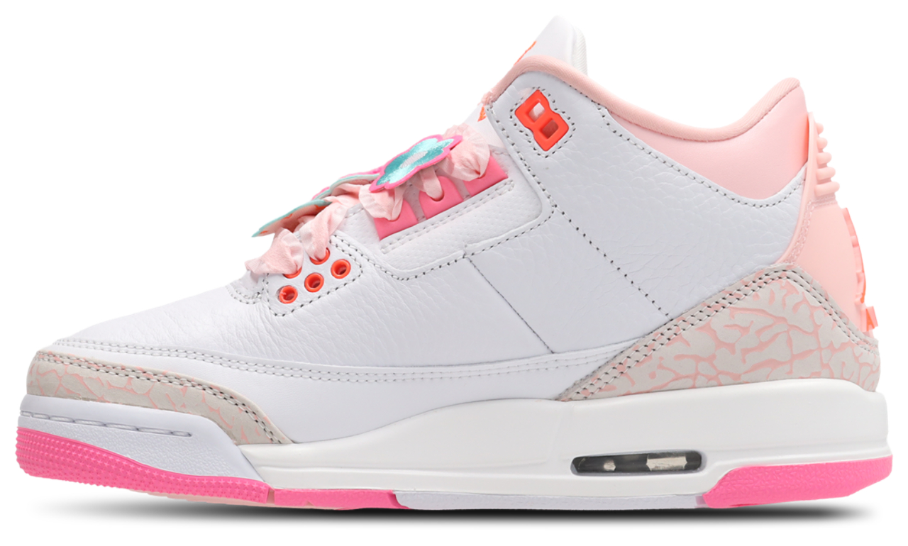 Jordan AJ3 Retro "Spring Flowers" Imagen 4 de 8. Toque para abrir la galería de fotos.