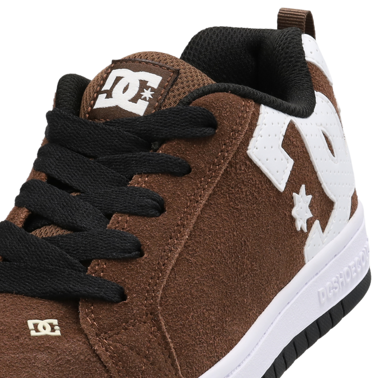 DC Shoes Court Graffik Image 8 sur 8. Appuyez pour ouvrir la galerie de photos.