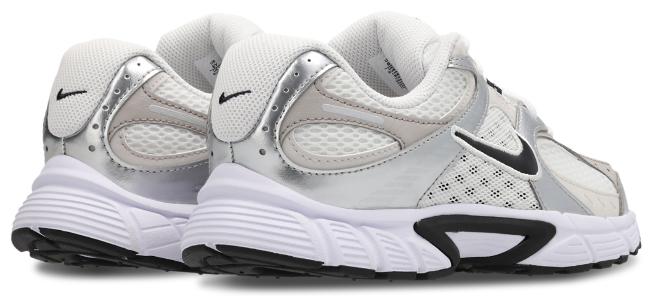 Nike V5 Rnr Imagen 3 de 7. Toque para abrir la galería de fotos.