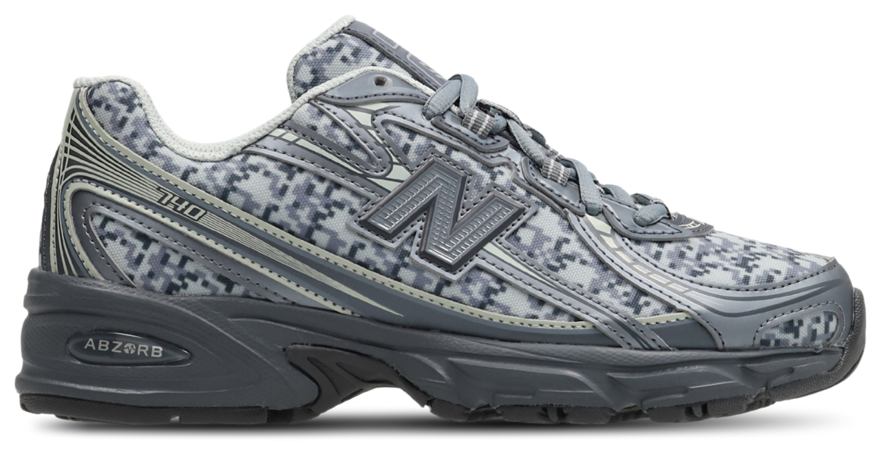 New Balance 740 Image 1 sur 8. Appuyez pour ouvrir la galerie de photos.