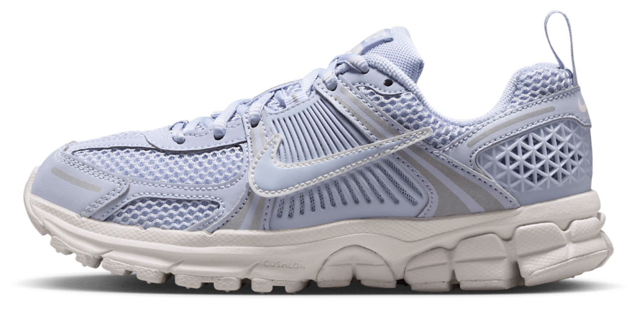 Nike Zoom Vomero 5 Image 3 of 6. Tap to open photo gallery.