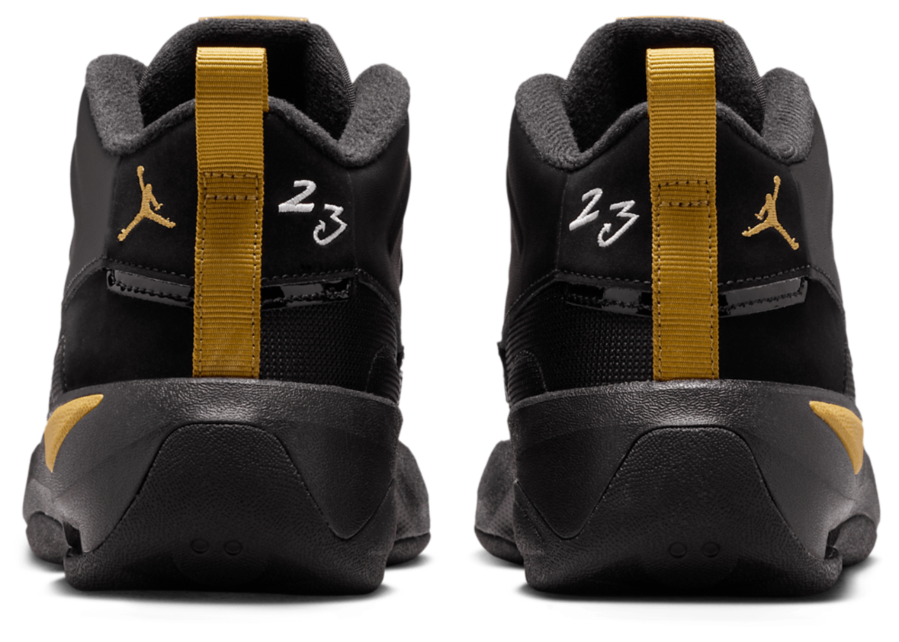 Jordan Max Aura 7 Image 6 sur 6. Appuyez pour ouvrir la galerie de photos.