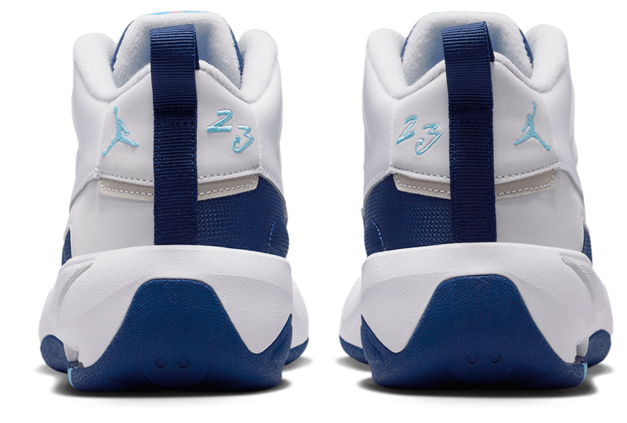 Jordan Max Aura 7 Afbeelding 6 van 6. Tik om de fotogalerij te openen..