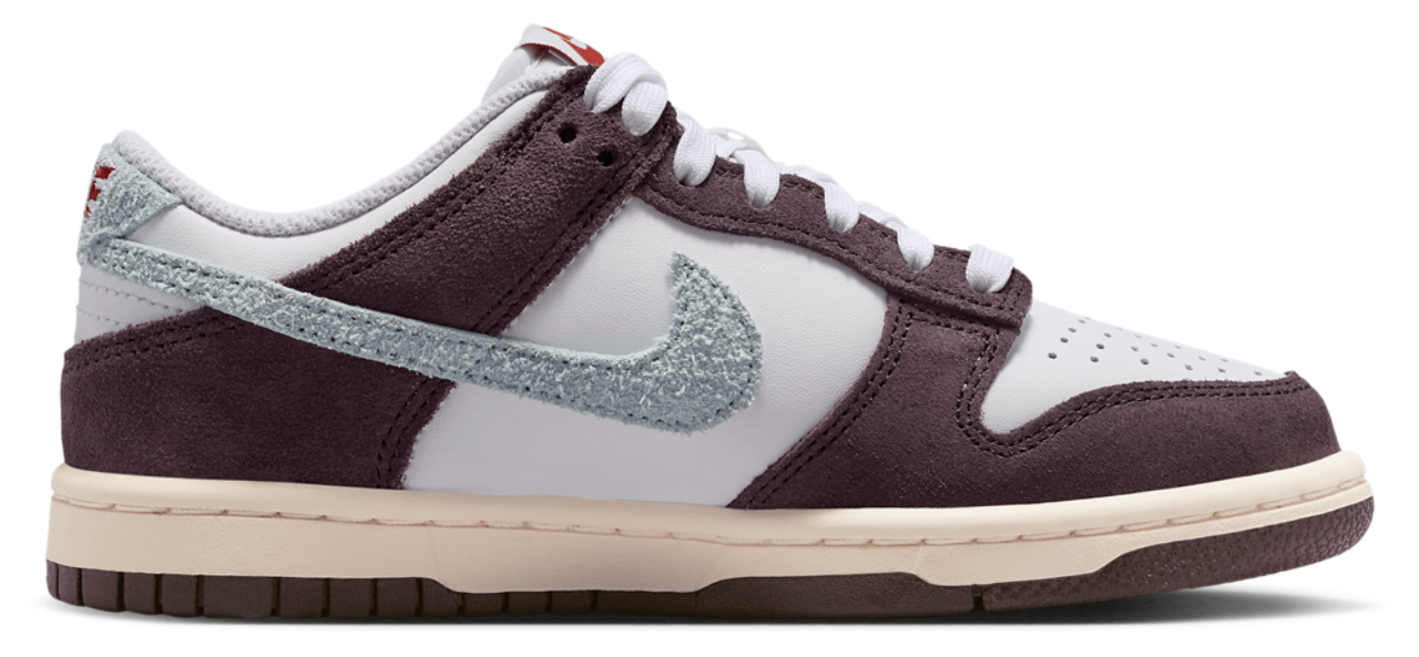 Nike Dunk Low Bild 1 von 6. Antippen, um die Fotogalerie zu öffnen.