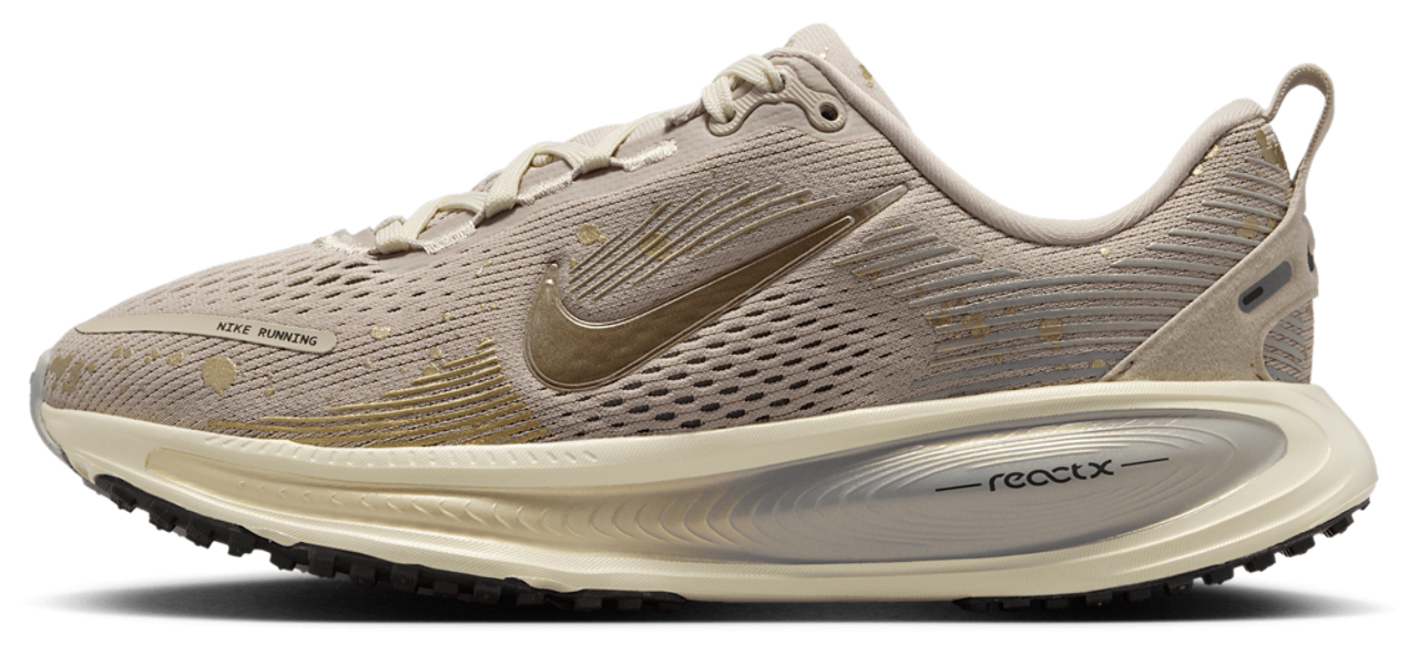Nike Vomero 18 Image 3 of 6. Tap to open photo gallery.