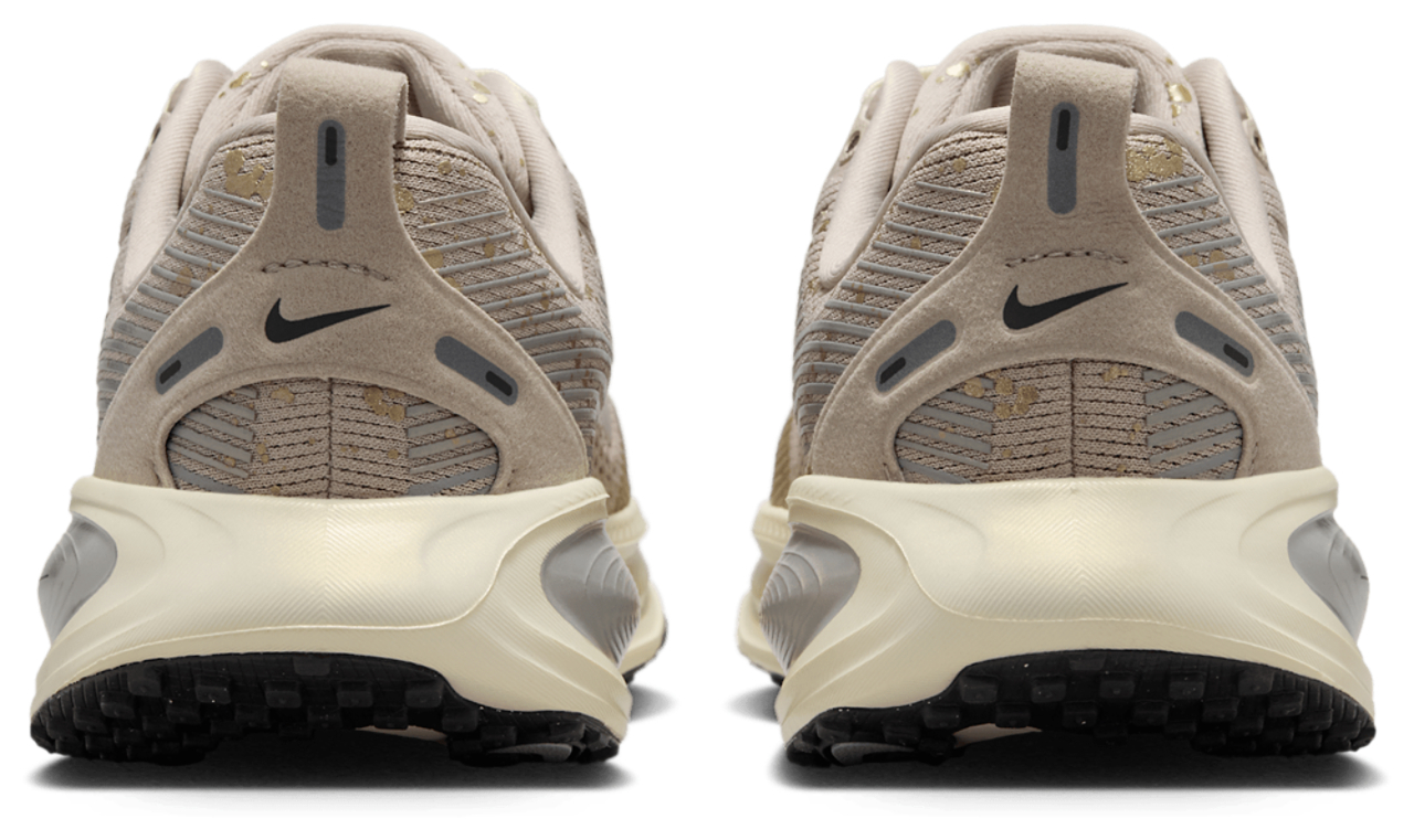 Nike Vomero 18 Image 6 of 6. Tap to open photo gallery.
