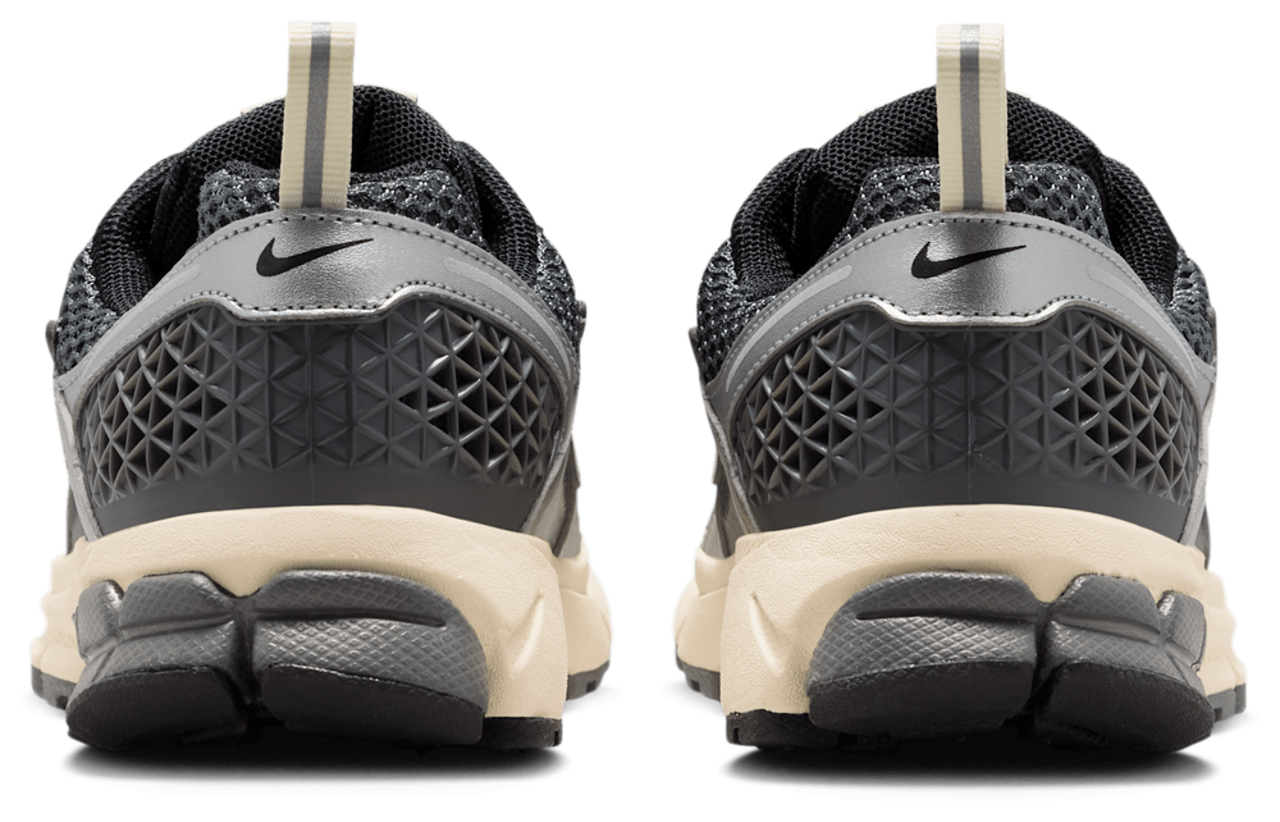 Nike Vomero 5 Image 5 sur 8. Appuyez pour ouvrir la galerie de photos.