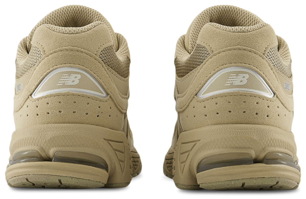 New Balance 2002 Lace Bild 3 von 6. Antippen, um die Fotogalerie zu öffnen.