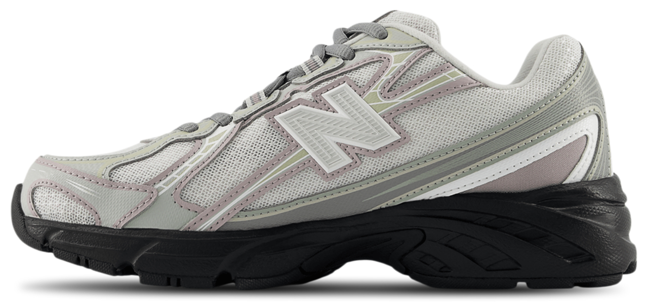 New Balance 740 Lace Image 4 of 6. Tap to open photo gallery.