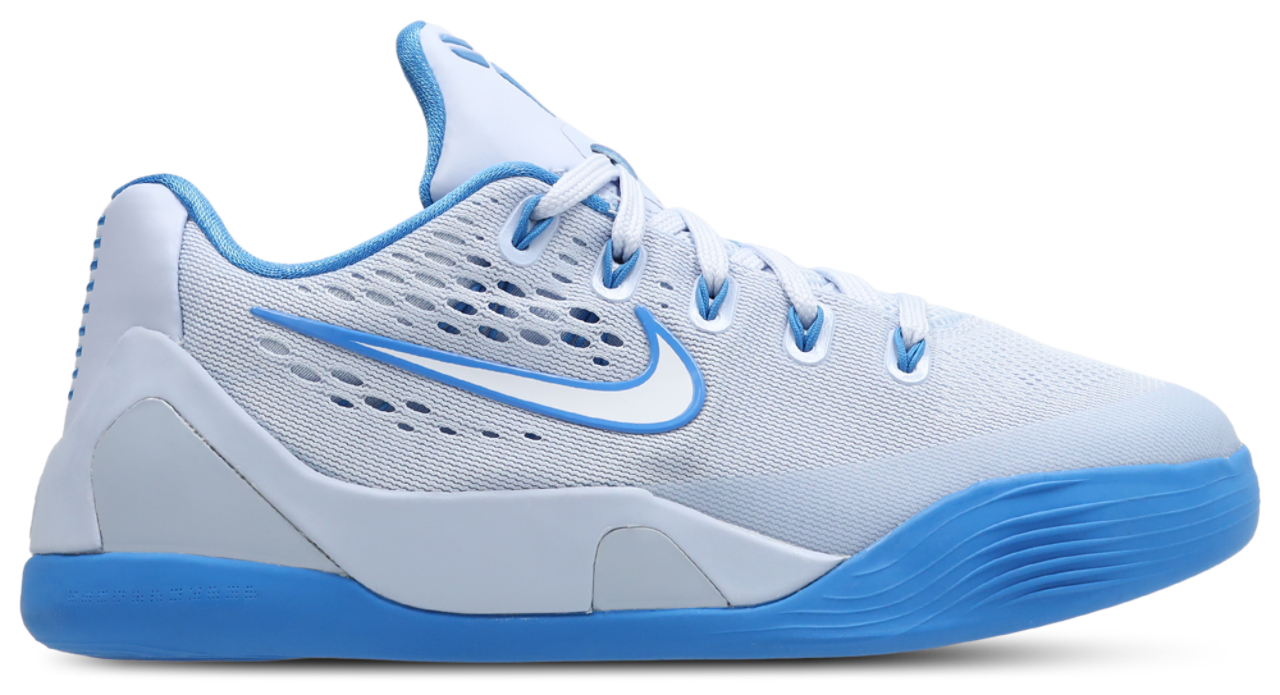 Nike Stitches Low Em Image 1 of 8. Tap to open photo gallery.