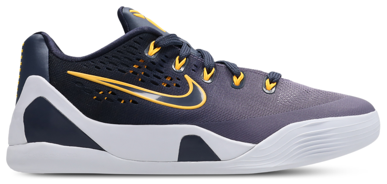 Nike Stitches Low Em Image 1 of 8. Tap to open photo gallery.