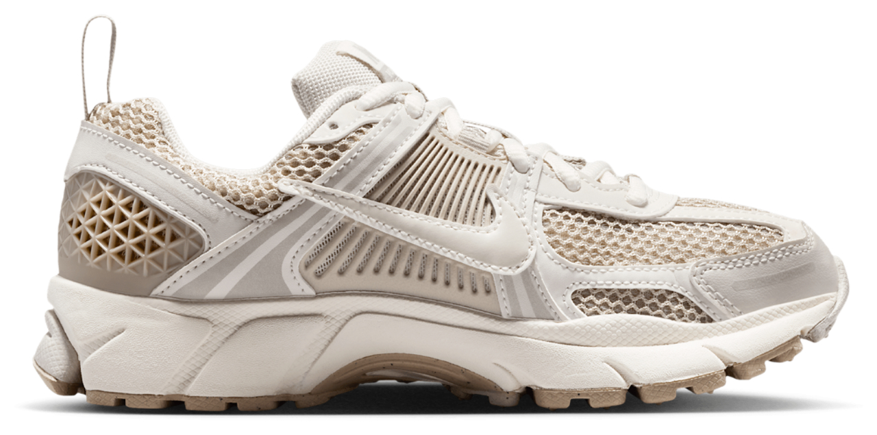 Nike Vomero 5 Image 1 of 6. Tap to open photo gallery.