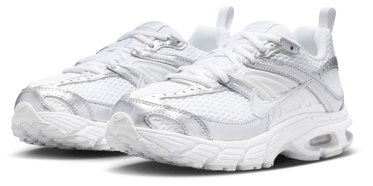 Nike Air Max Moto 2K Image 2 sur 6. Appuyez pour ouvrir la galerie de photos.
