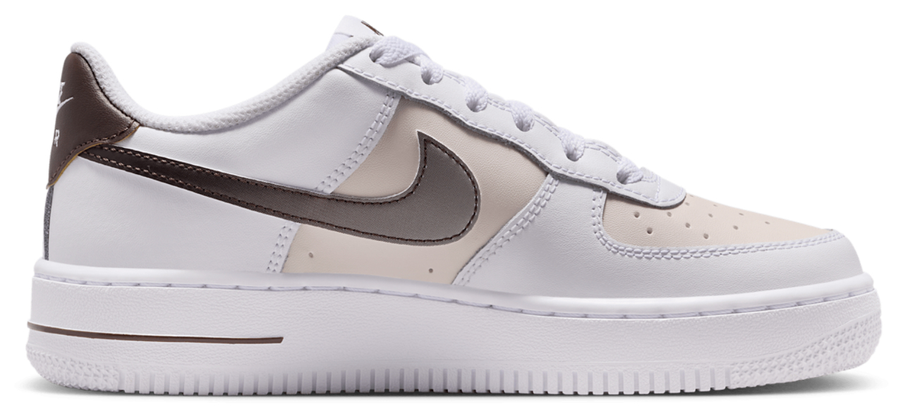 Nike Air Force 1 Image 1 sur 6. Appuyez pour ouvrir la galerie de photos.