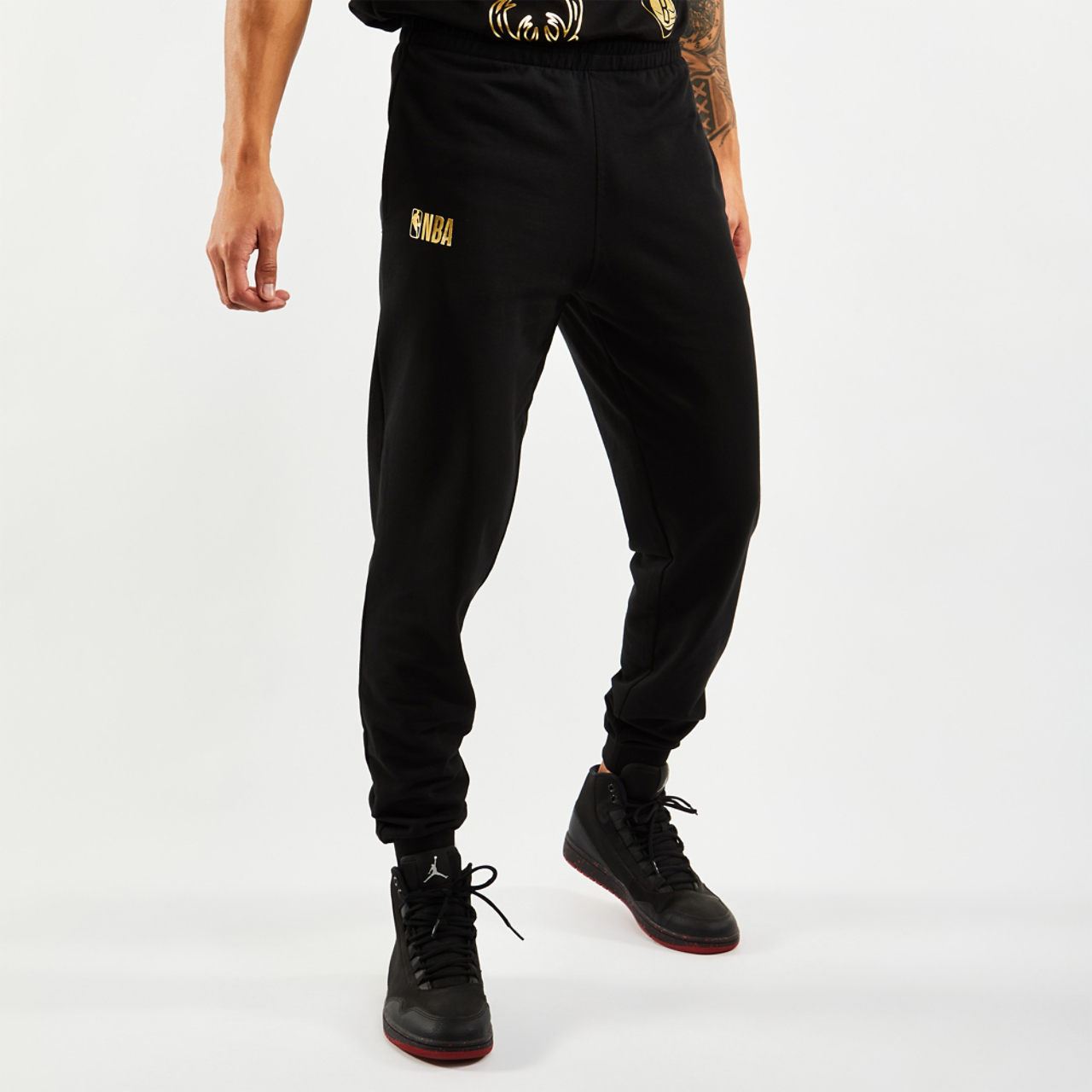 New Era NBA Foil Logo Jogger Image 1 of 4. Tap to open photo gallery.