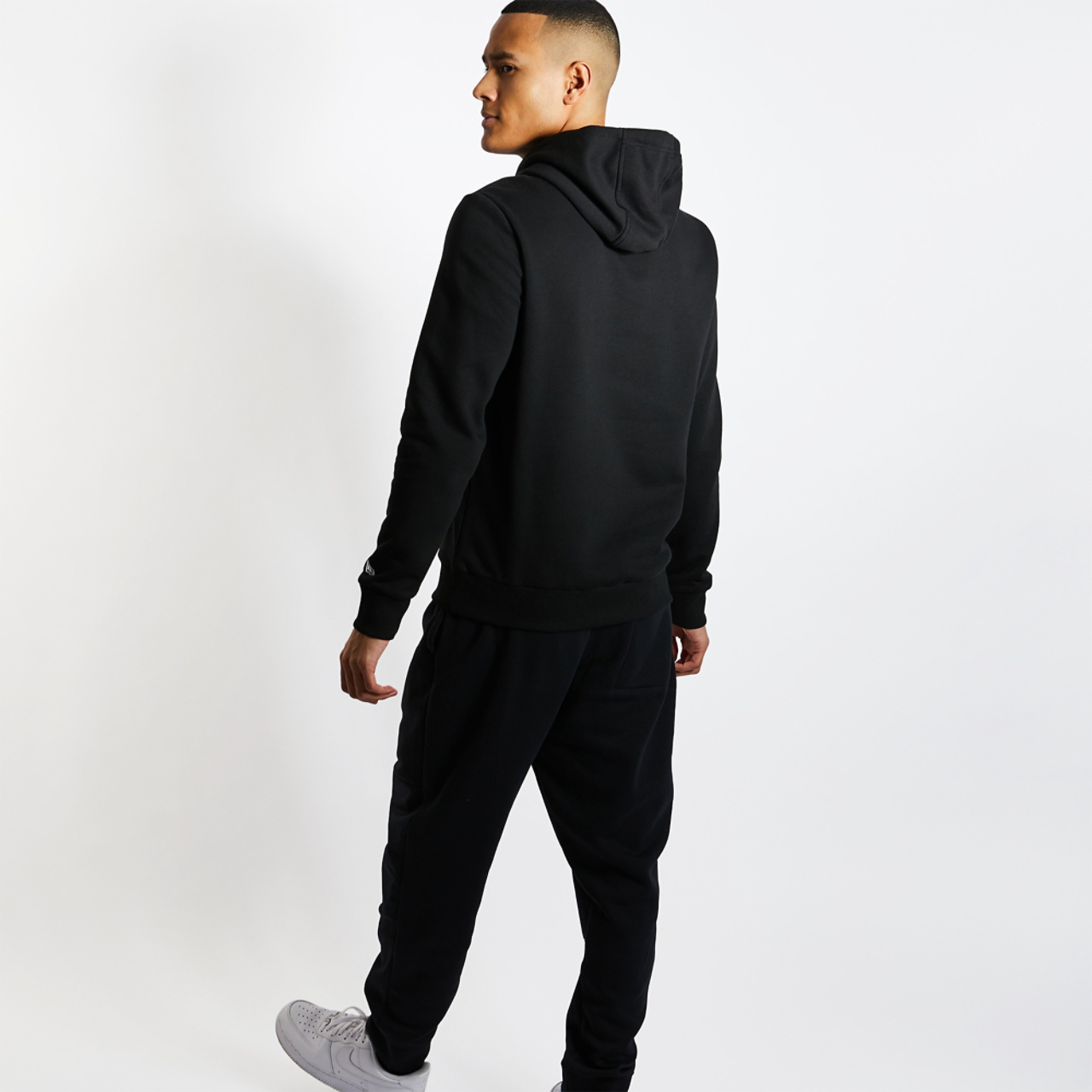 New Era Over The Head Image 3 of 4. Tap to open photo gallery.