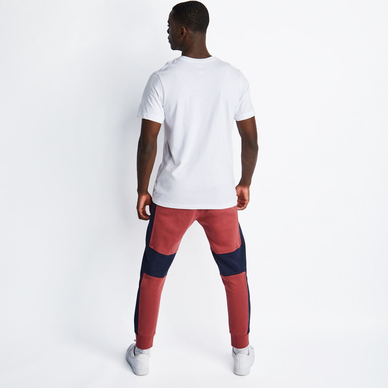 Nike Lj Shortsleeve Image 3 of 4. Tap to open photo gallery.