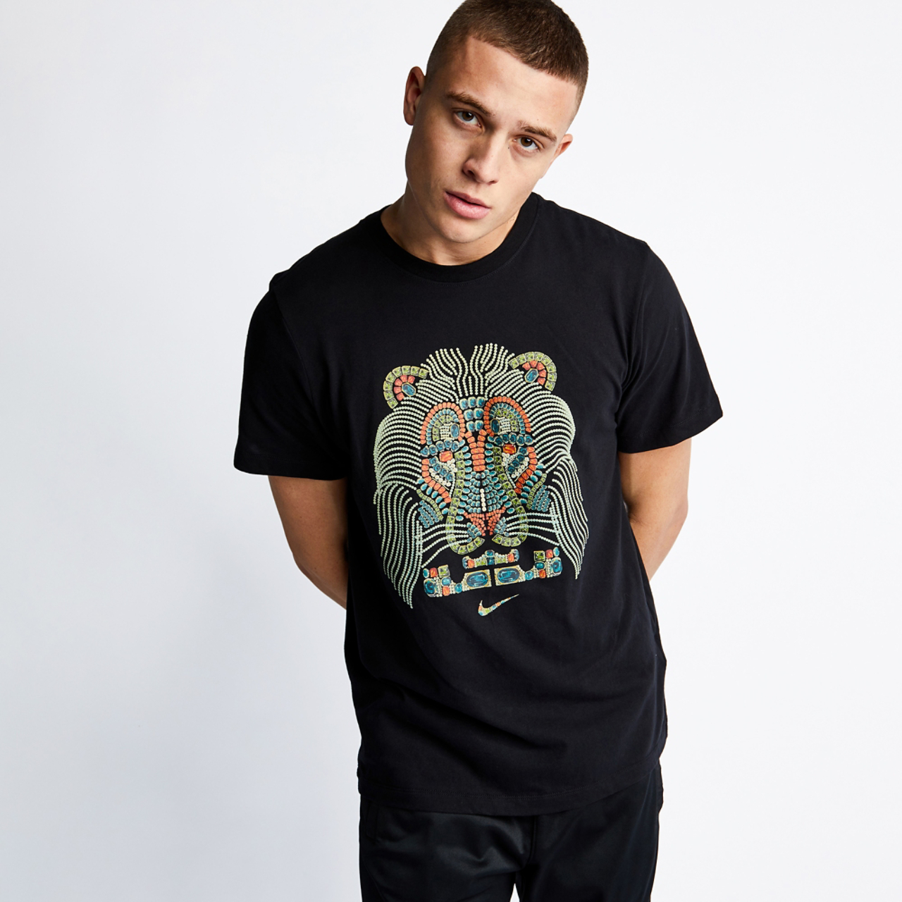 Nike Lj Shortsleeve Image 4 of 4. Tap to open photo gallery.