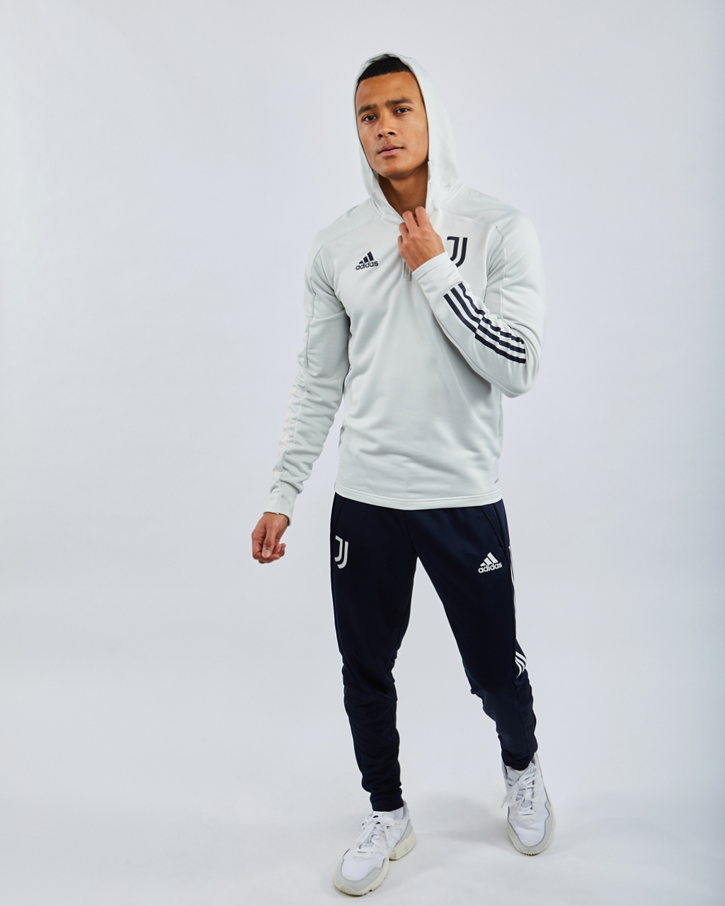 adidas Juventus Half Zip Image 2 of 4. Tap to open photo gallery.
