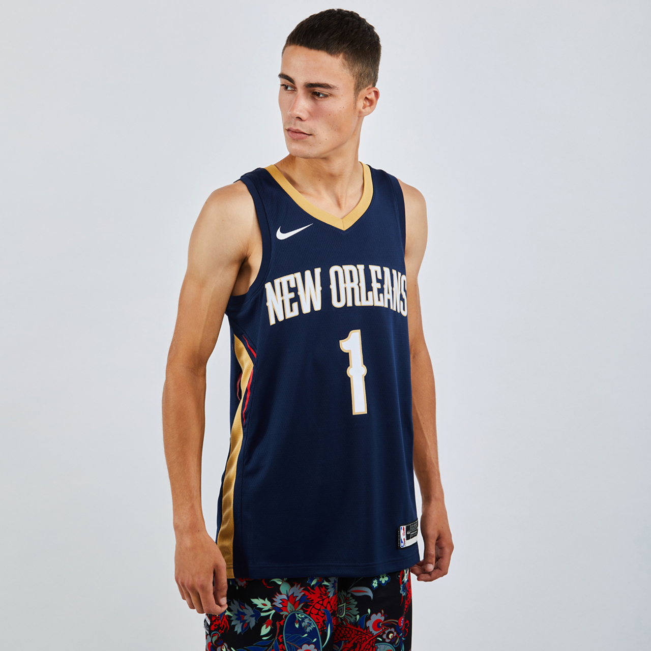 Nike NBA New Orleans Zion Swingman Icon Jersey Imagen 1 de 4. Toque para abrir la galería de fotos.