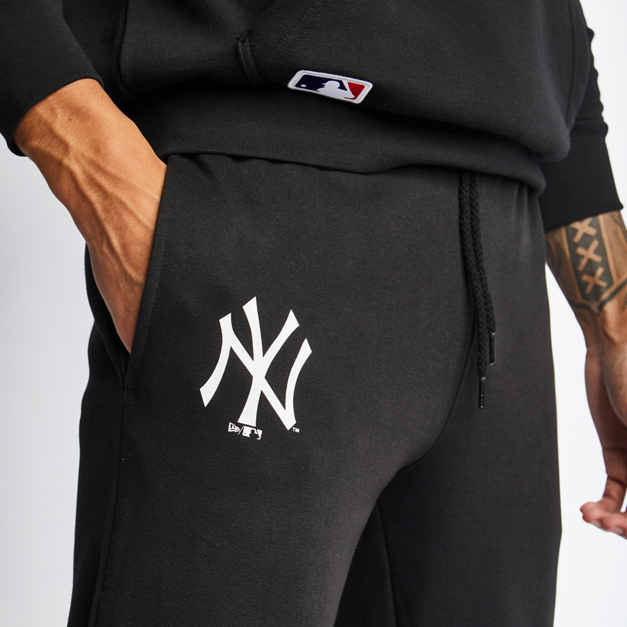 New Era Mlb  Cuffed Image 4 of 4. Tap to open photo gallery.