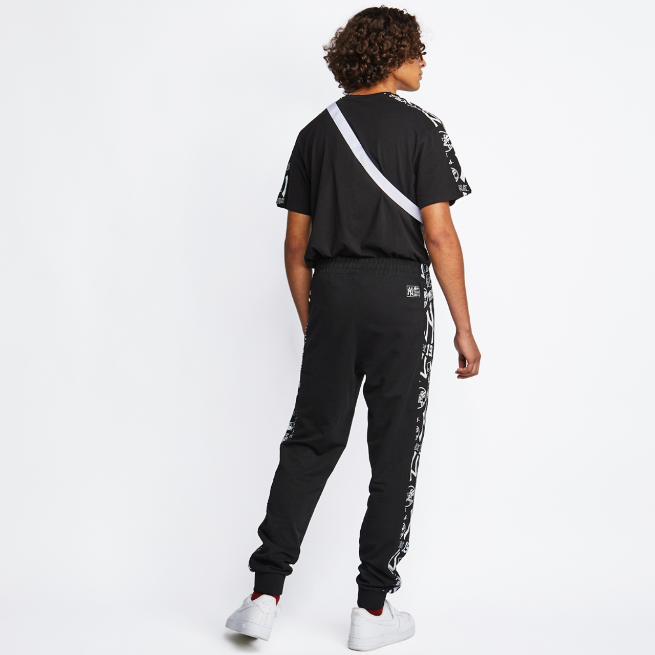 New Era Mlb Cuffed Pant Image 3 of 4. Tap to open photo gallery.