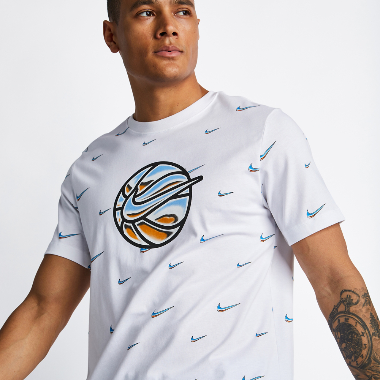 Nike Hbr Shortsleeve Tee Image 4 of 4. Tap to open photo gallery.