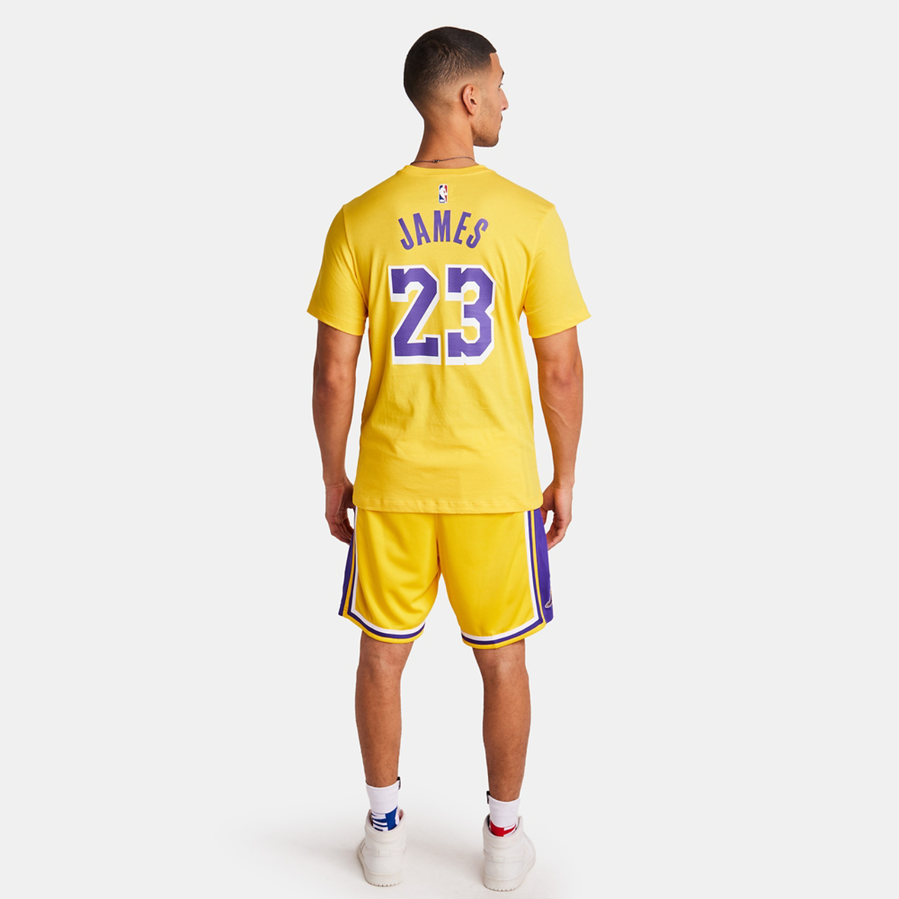 Nike Nba Lebron James Image 3 sur 4. Appuyez pour ouvrir la galerie de photos.