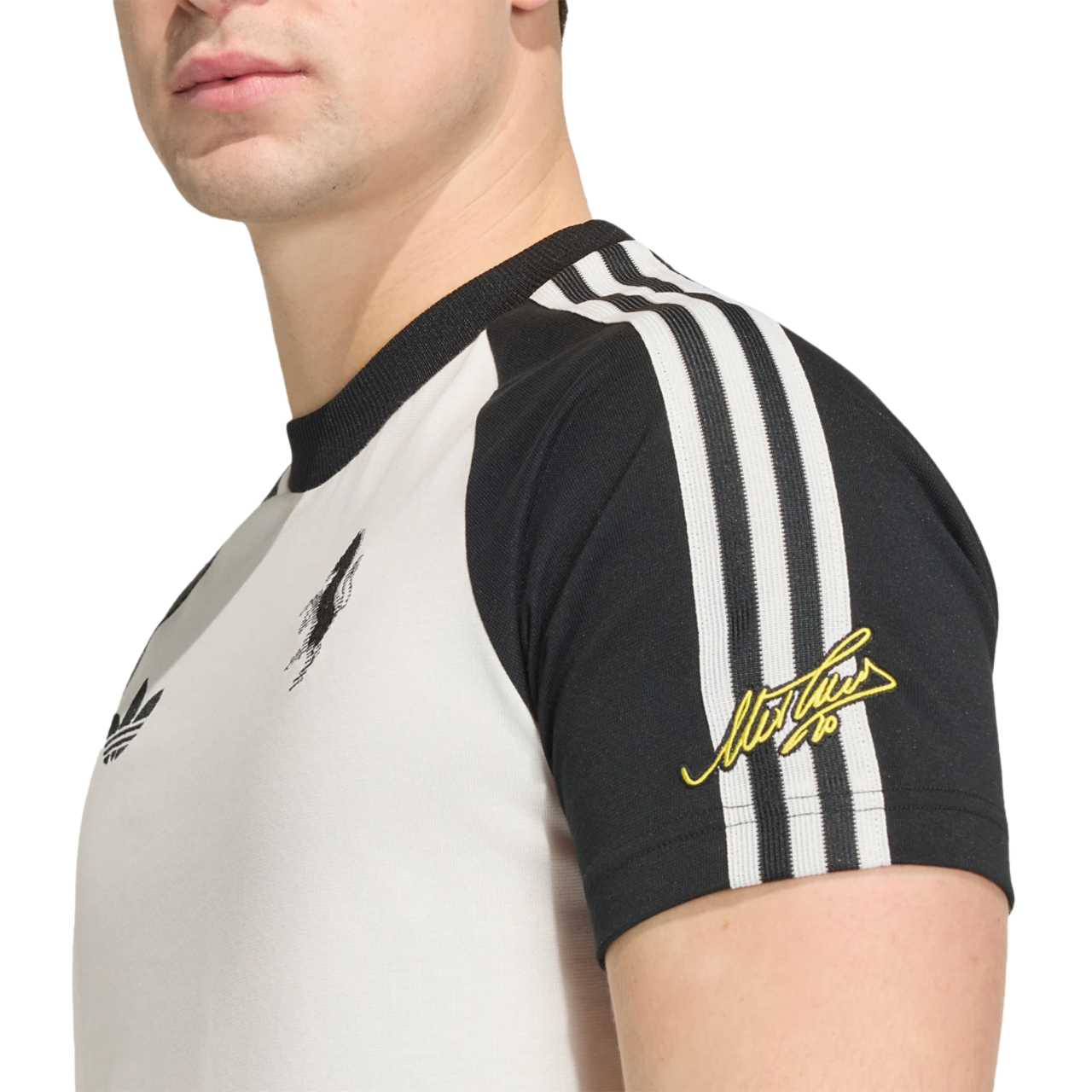 adidas Juventus Football Club Immagine 4 di 5. Tocca per aprire la galleria fotografica.