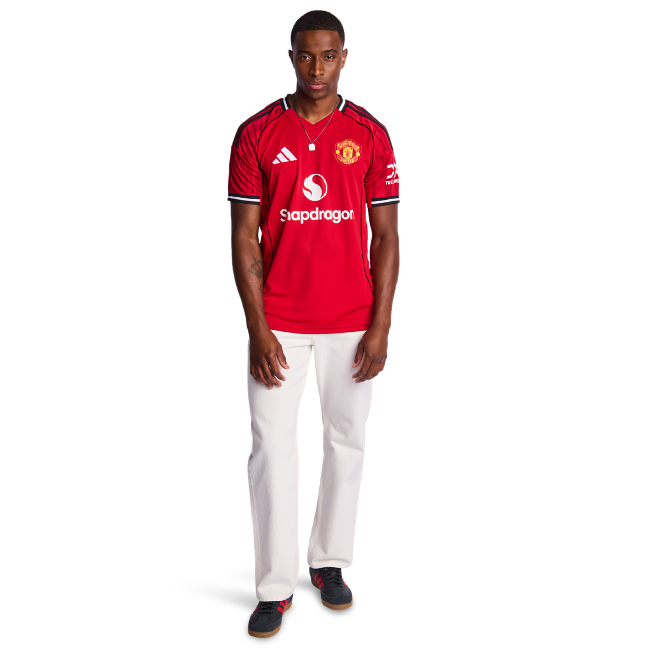 adidas Manchester United Home 25-26 Imagen 2 de 8. Toque para abrir la galería de fotos.