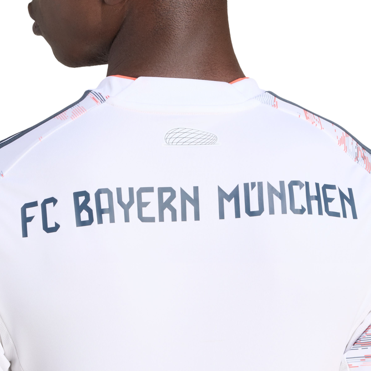 adidas FC Bayern München Jersey Away 2025-26 Immagine 4 di 4. Tocca per aprire la galleria fotografica.