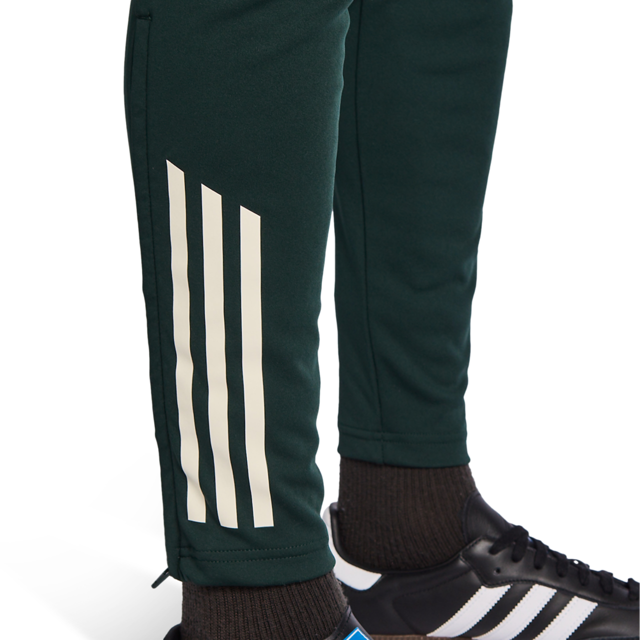 adidas Juventus Football Club Image 6 of 6. Tap to open photo gallery.
