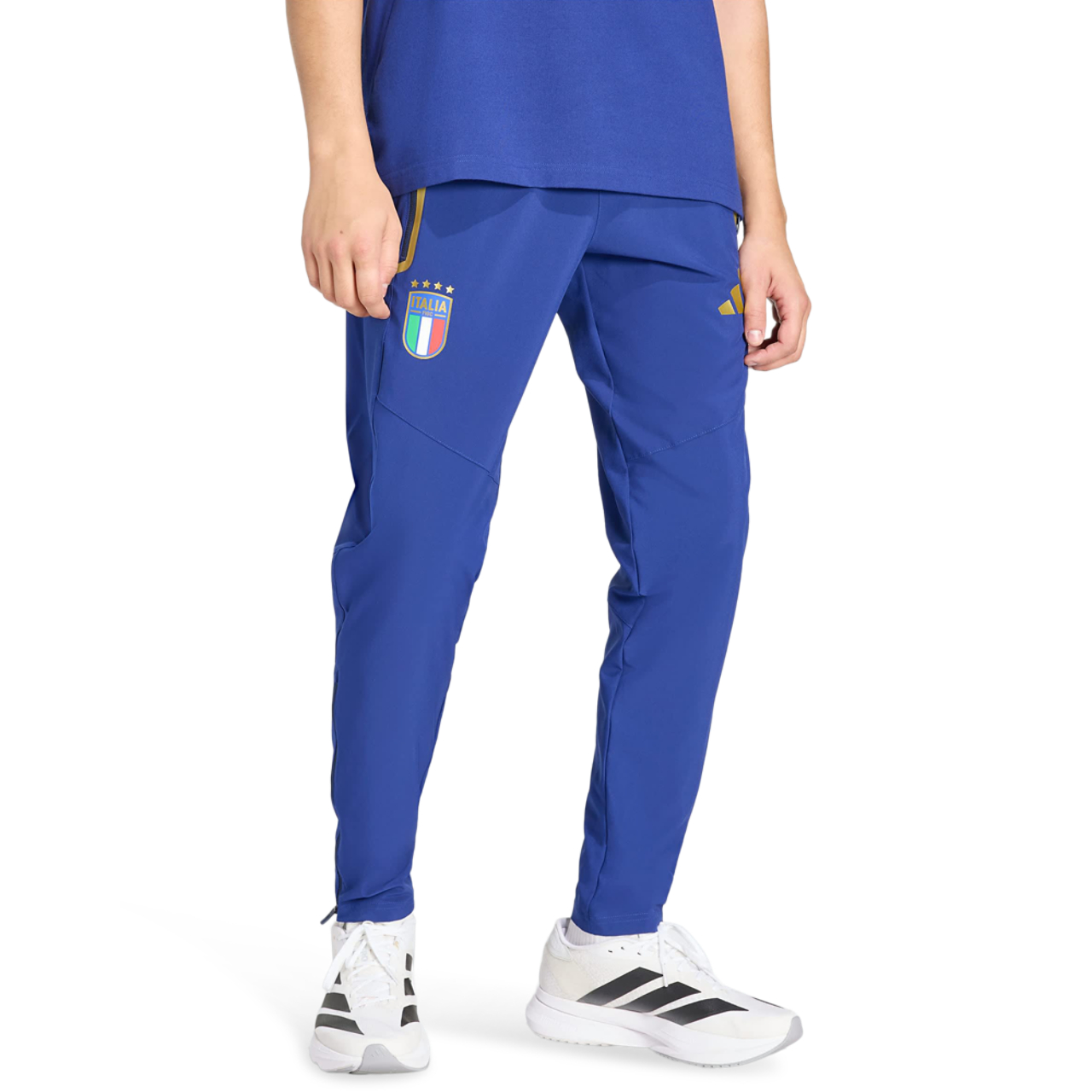 adidas Italy Bild 1 von 5. Antippen, um die Fotogalerie zu öffnen.