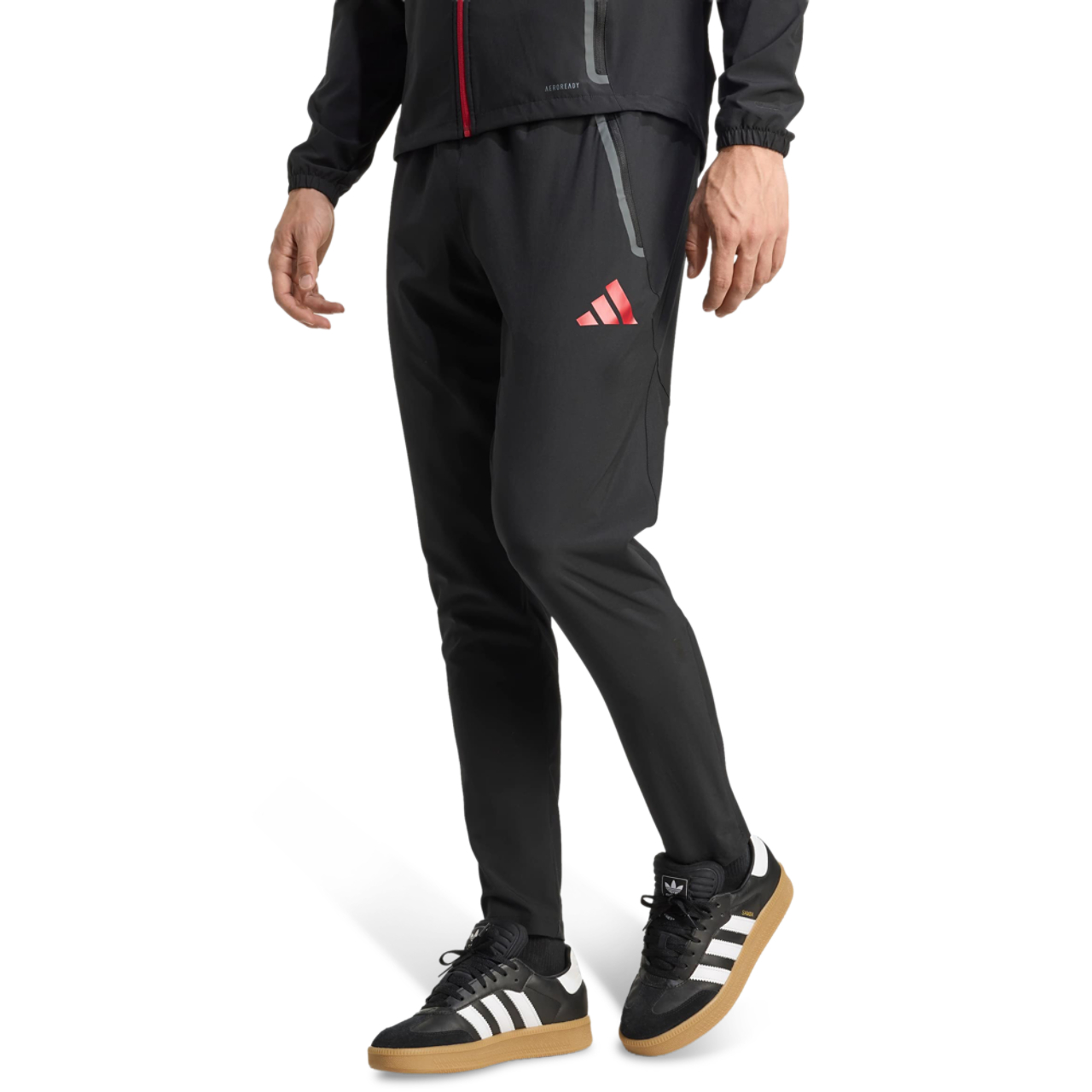 adidas Liverpool Afbeelding 1 van 6. Tik om de fotogalerij te openen..