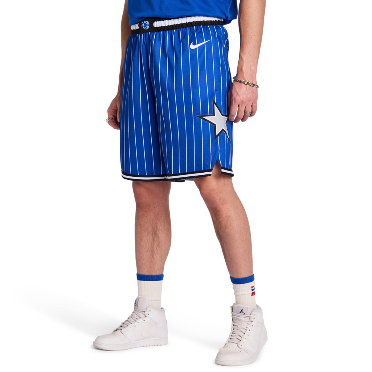 Nike Nba. Orlandoš Magic Bild 1 von 6. Antippen, um die Fotogalerie zu öffnen.