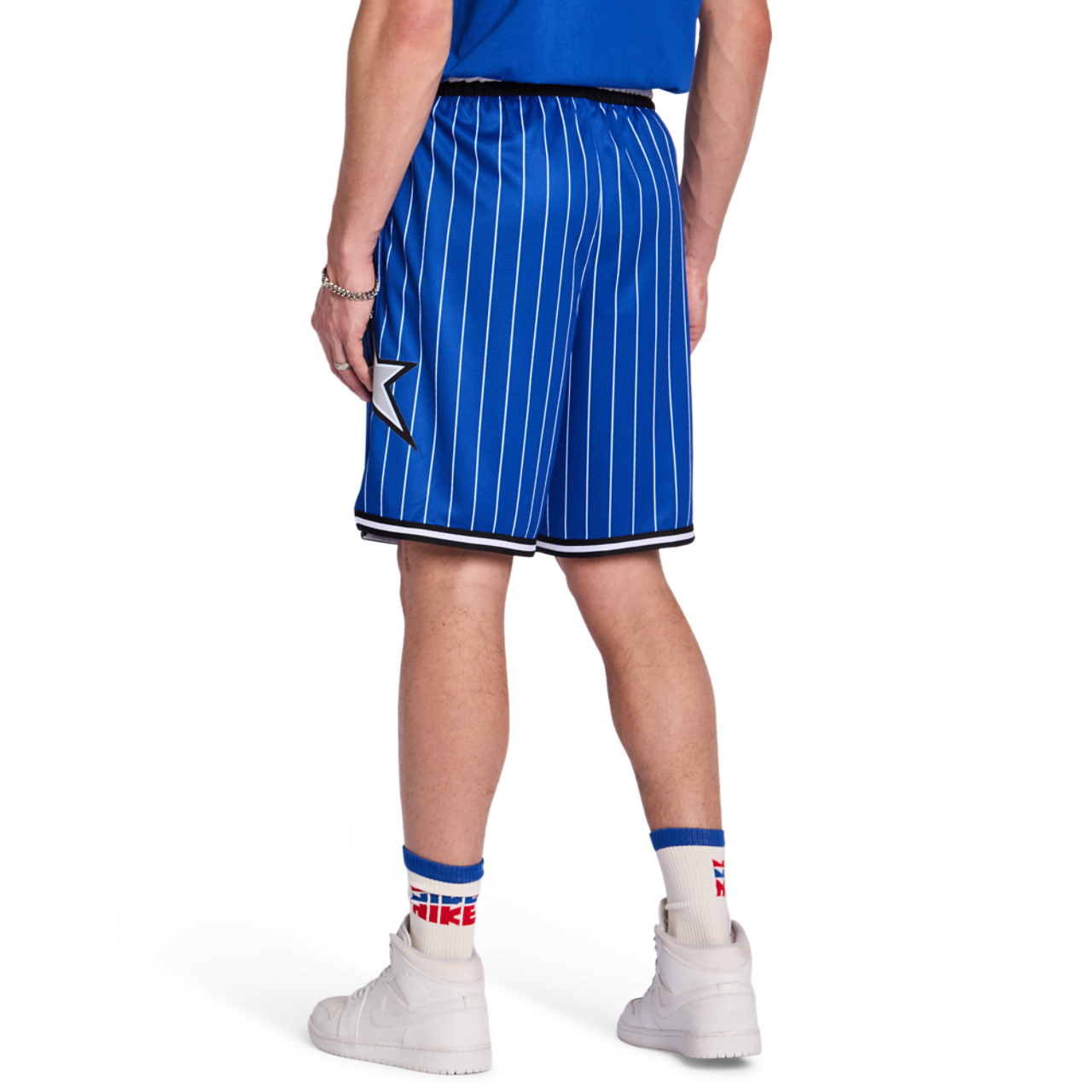 Nike Nba. Orlandoš Magic Bild 4 von 6. Antippen, um die Fotogalerie zu öffnen.