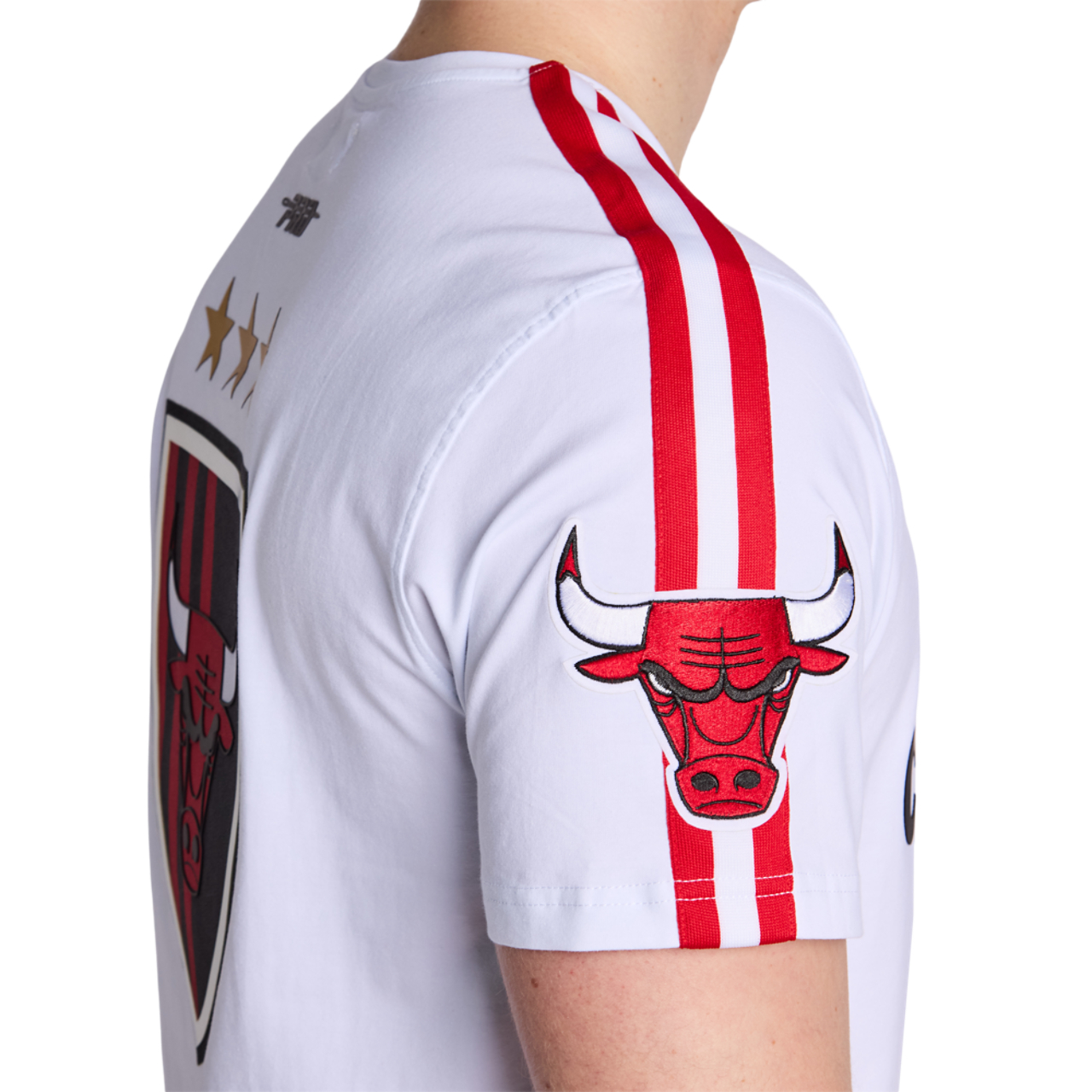 Pro Standard Chigago Bulls Ultras Soccer Immagine 5 di 6. Tocca per aprire la galleria fotografica.