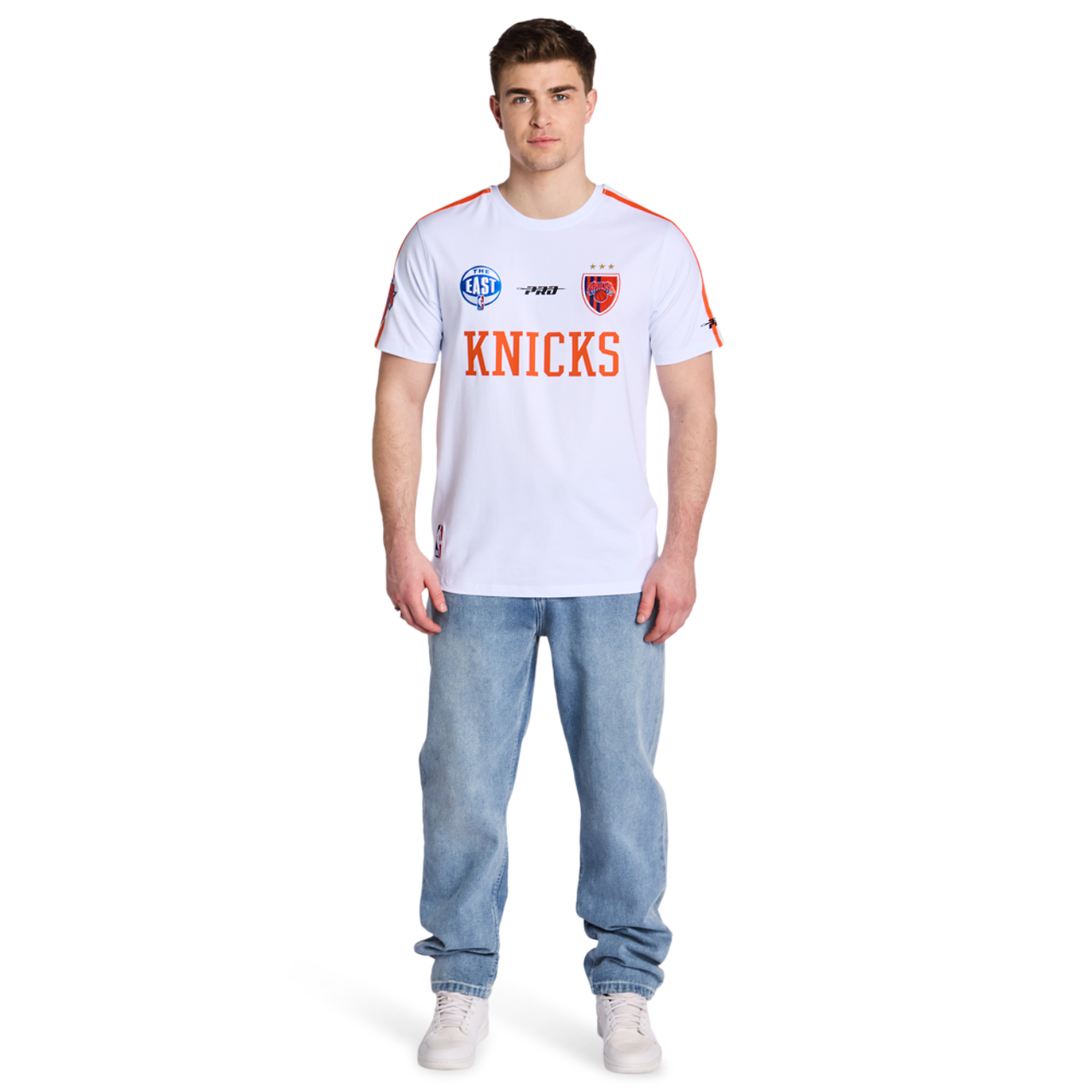 Pro Standard New York Knicks Ultras Soccer Immagine 2 di 6. Tocca per aprire la galleria fotografica.