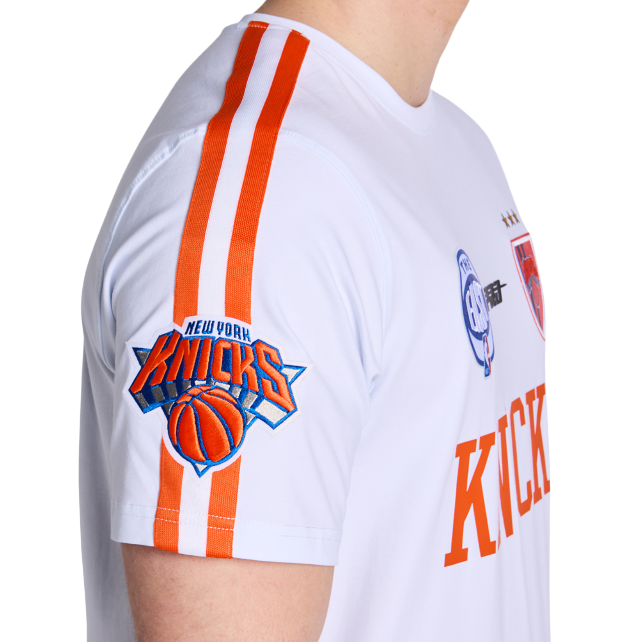 Pro Standard New York Knicks Ultras Soccer Immagine 5 di 6. Tocca per aprire la galleria fotografica.