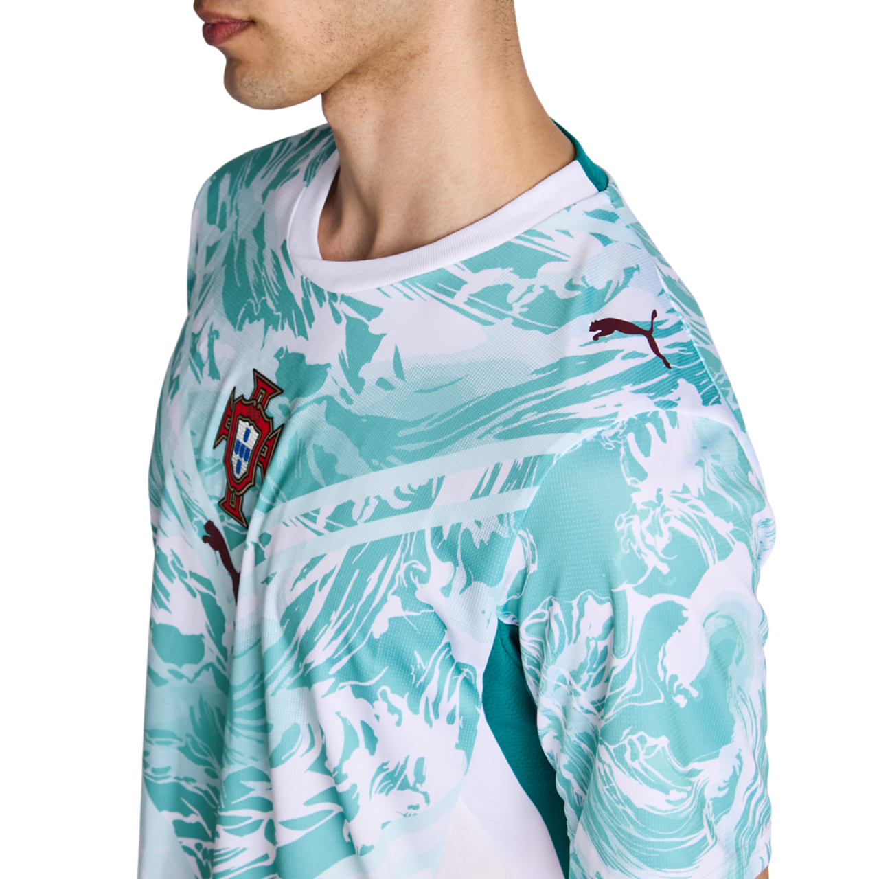 Puma Portugal Away 26 Image 6 sur 6. Appuyez pour ouvrir la galerie de photos.