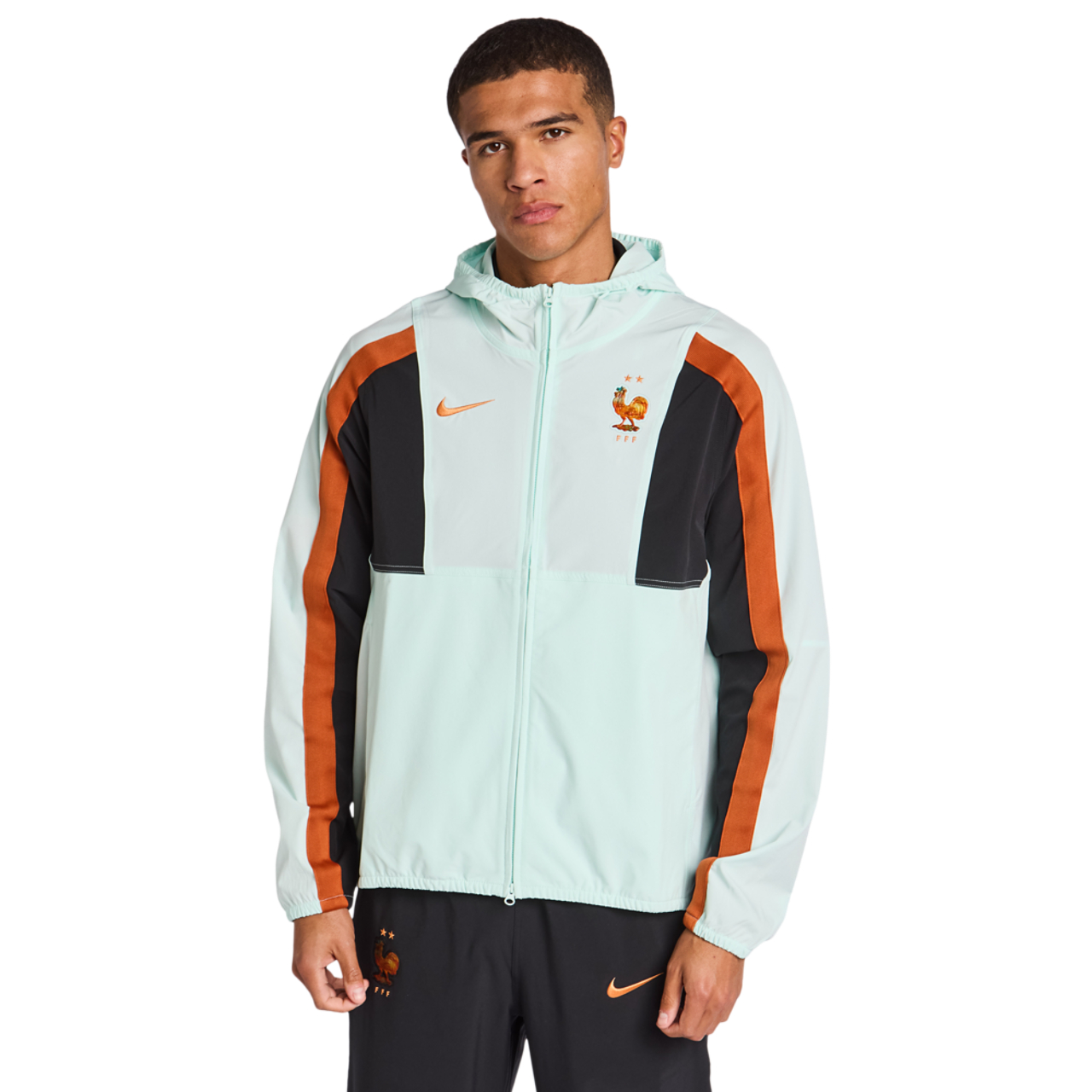 Nike France Imagen 1 de 6. Toque para abrir la galería de fotos.